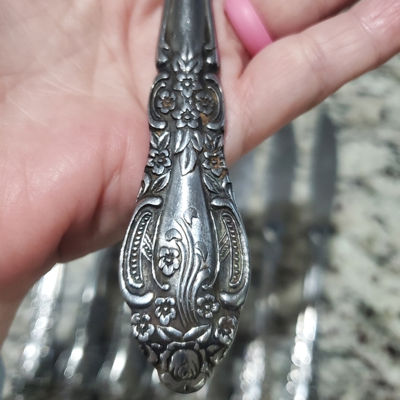 Springtime Japan stainless butter dinner knife silverware flatware set of 8 - Picture 2 of 6